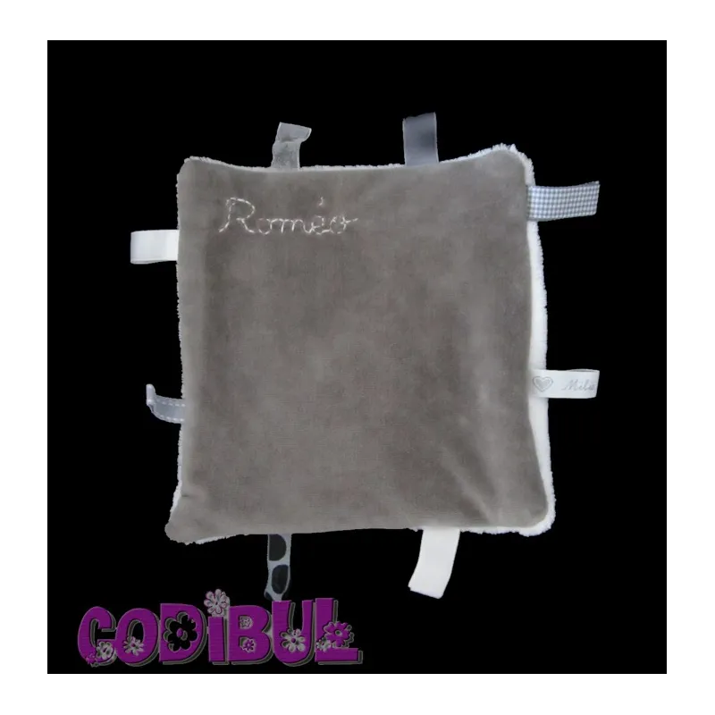 MILIE MILOCHE doudou plat carré gris blanc étiquettes ROMEO