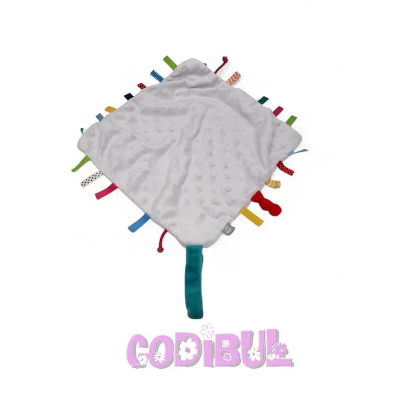 Oxybul doudou plat carré blanc à étiquettes